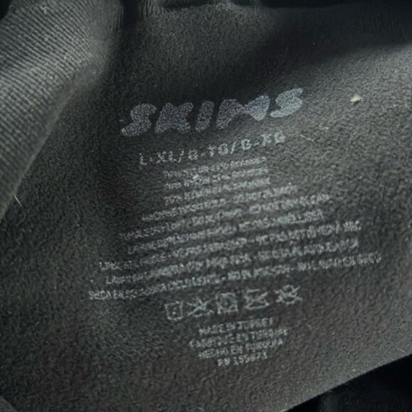 SKIMS Sculpting Thong Bodysuit Onyx Black L/XL (US 12-16) NWOT MSRP $70 - Picture 4 of 7